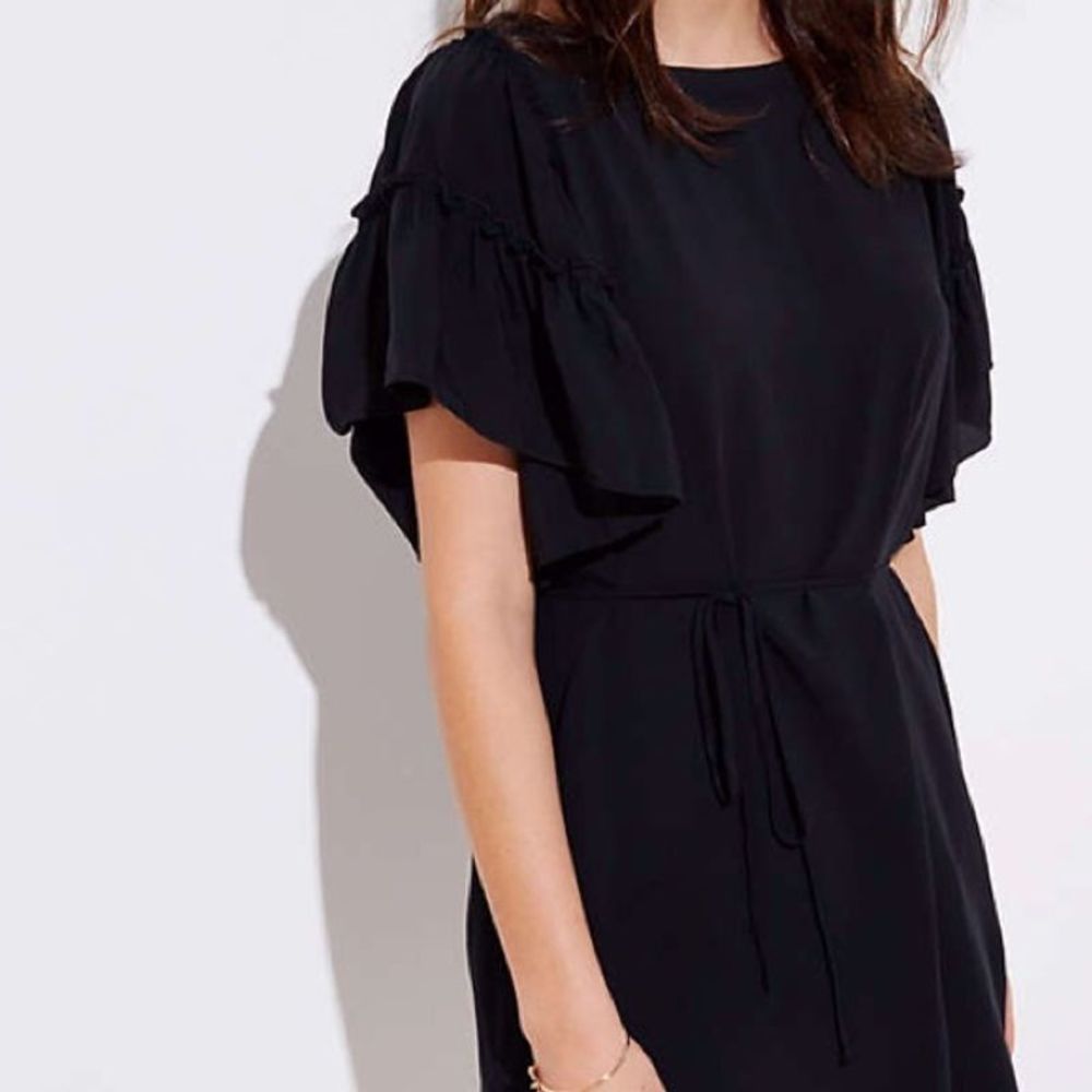 Loft Tiered Flutter Sleeve Shift Dress - Picture 1 of 5